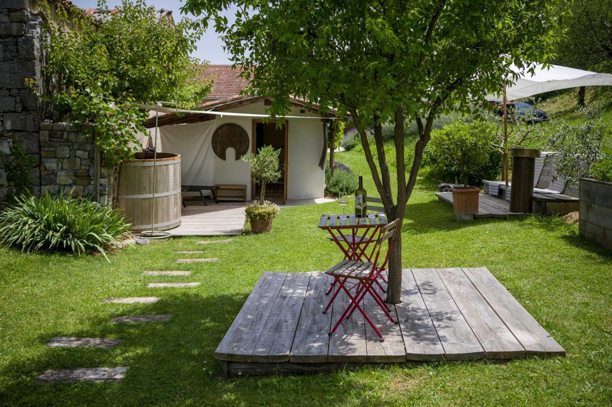 Villa Artes With Free Hot Tub & Sauna Branik Exteriér fotografie