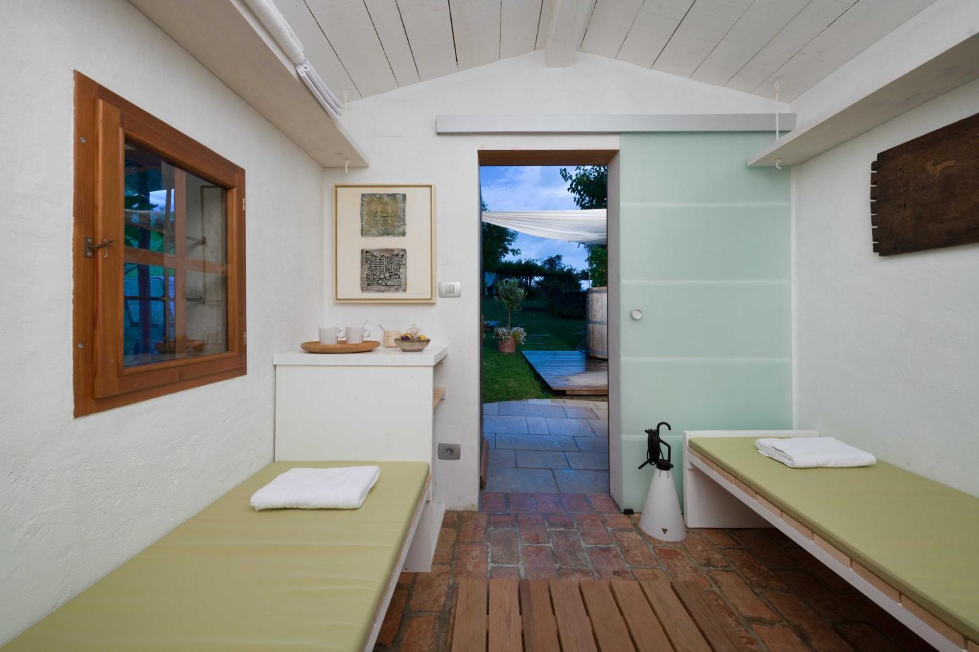 Villa Artes With Free Hot Tub & Sauna Branik Exteriér fotografie